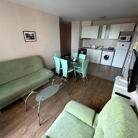 Sea View Prestige Апартаменты *