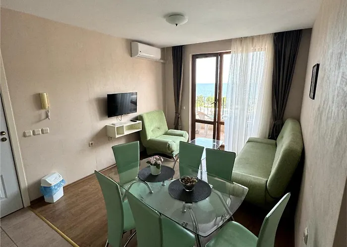 Апартаменты Sea View Prestige *